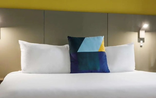 Carlton Crest Hotel Sydney