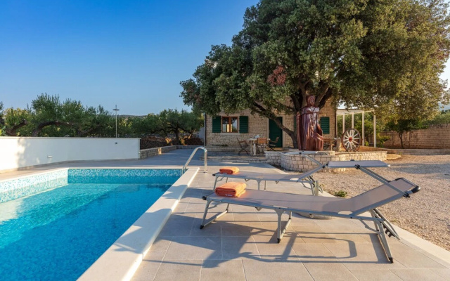 Villa Dubrava