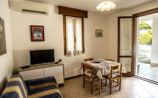 Delightful Holiday Home in Lido di Volano near Sea