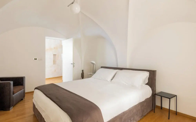 Santo Stefano Elegant Apartment