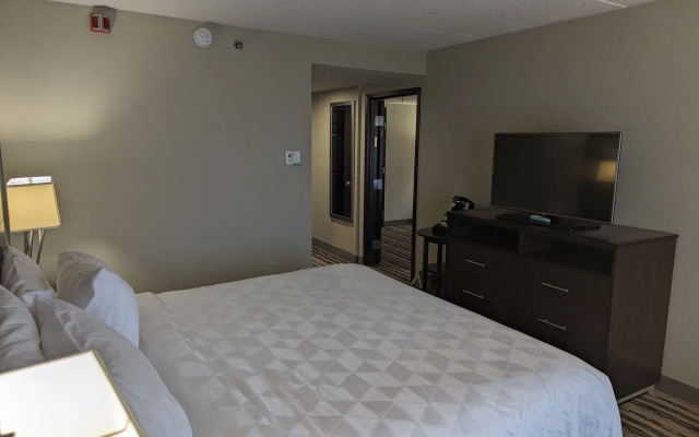 Holiday Inn Harrisburg East by IHG