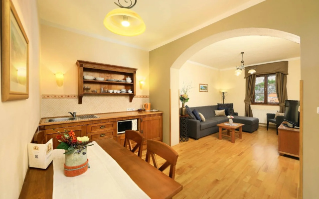 Castle View Apartments