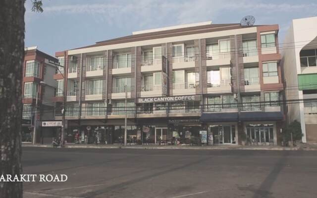 TawanWarn Hotel вид на фасад