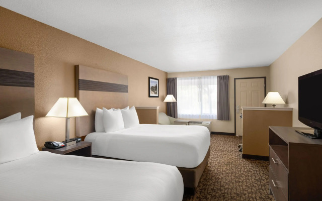 Hawthorn Suites by Wyndham Napa Valley