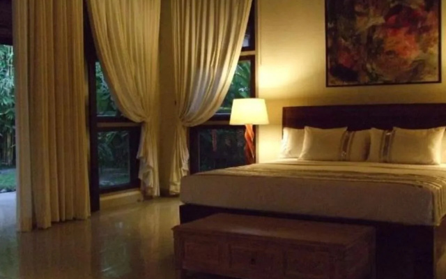 Villa Puri Darma Agung