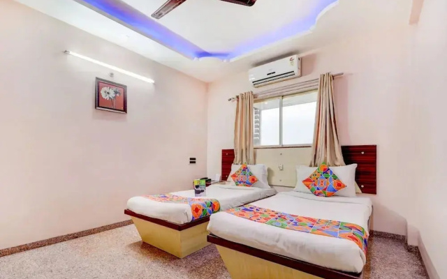 Crystal Court Inn by Fabhotels