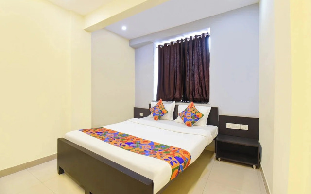 Fabhotel Galaxy Koregaon Park
