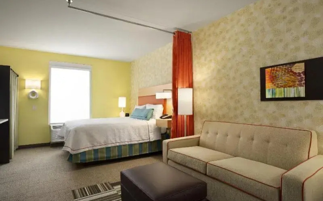 Home2 Suites by Hilton Greensboro Airport NC