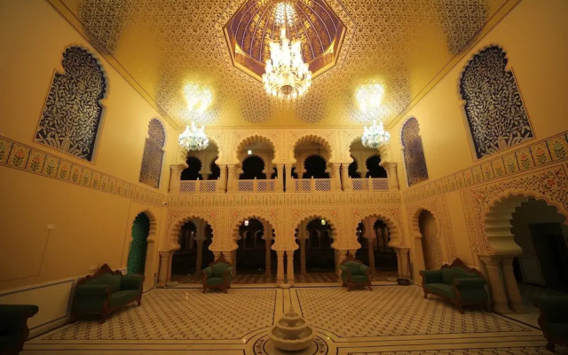 Kesarbagh Palace