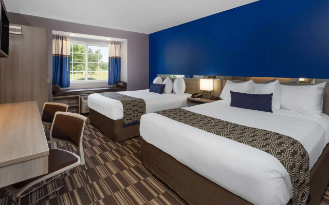 Microtel Inn & Suites by Wyndham Bethel/Danbury