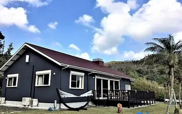 Villa AdanRose Amami