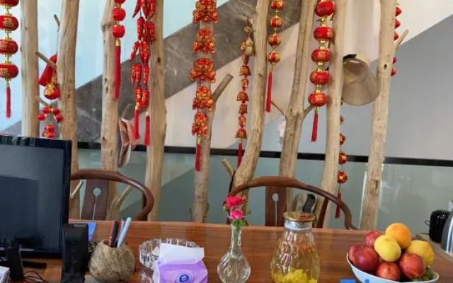 Fuyang Qingjingshan Juzhu B&B (Tianmu Lake Branch)