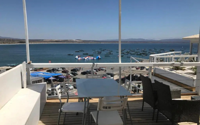 Muelle Apart Hotel