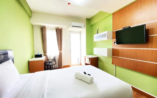 Modern Studio Room at Oxford Jatinangor Apartment
