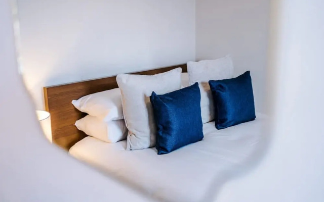 NEW Spacious Stylish Home City Centre Sleep 4