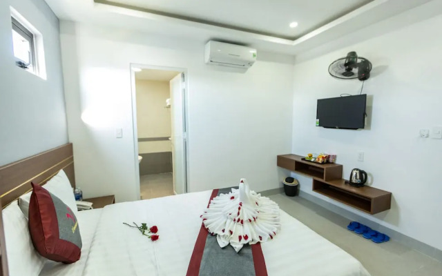 Vivian Hotel