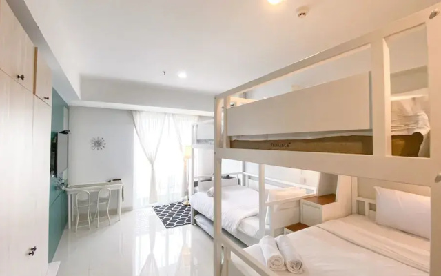 Modern Classic Studio At West Vista Apartment