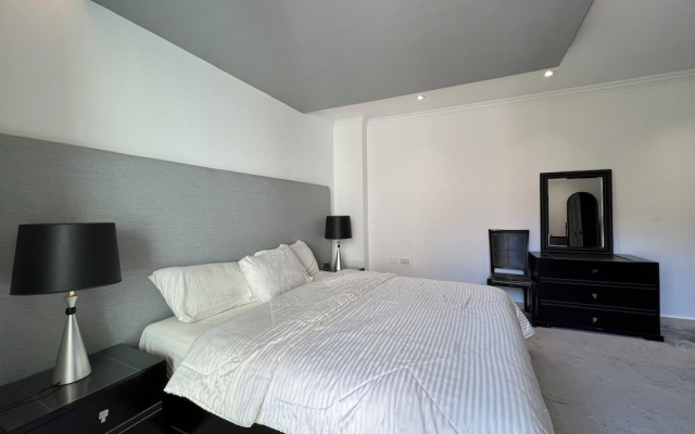 ELITE Premium 3 En-Suites Nile Residence