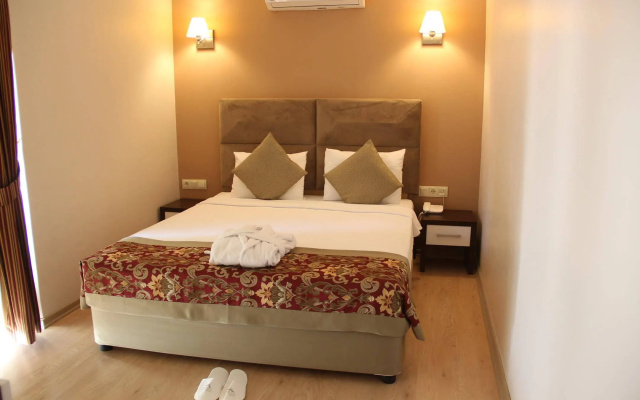The Gap Hotel Kusadasi