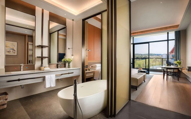 Wyndham Grand Plaza Royale Xiangai Mountain Fuzhou