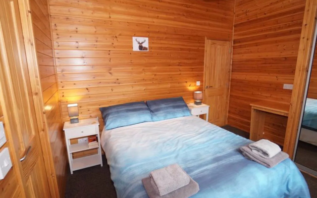 Loch Leven Lodge 11