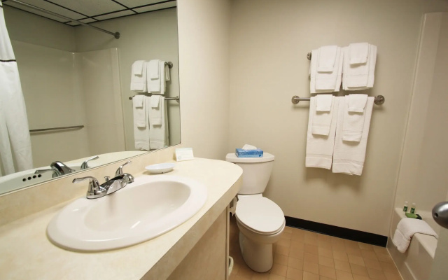 Fireside Inn & Suites Gilford