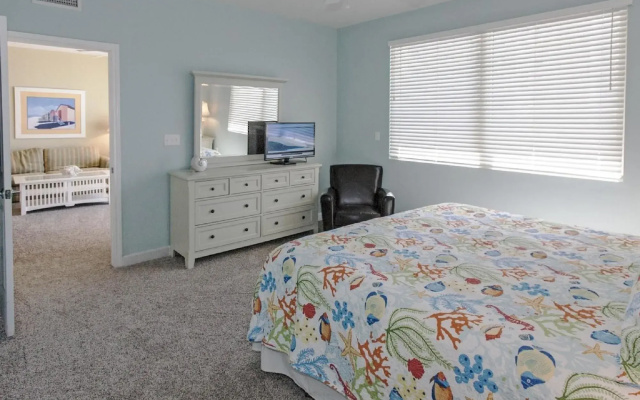 1214 Shores of Panama
