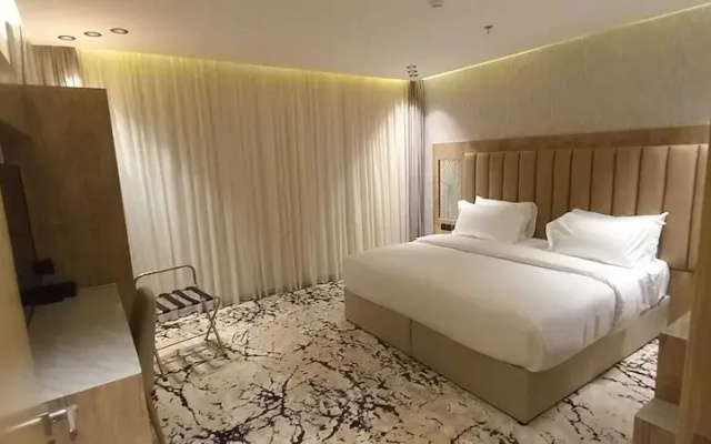 Hyatt Town 2