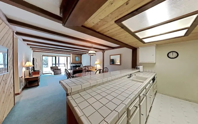 Slopeside 1849 Condos - Comfortable 3 BR Condos with Full Kitchens