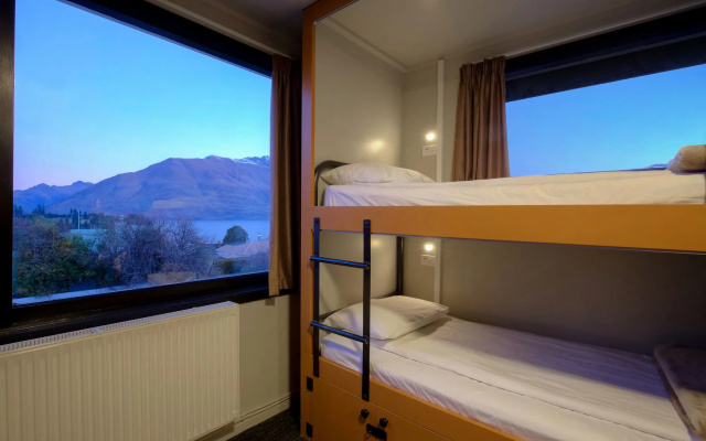 The Black Sheep Backpackers