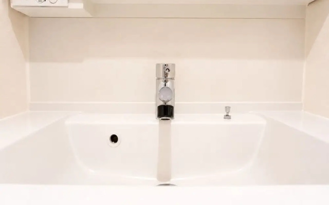 Higobashi AFP Luxury Apartment
