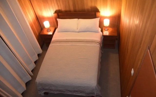 Wakaya Ecolodge