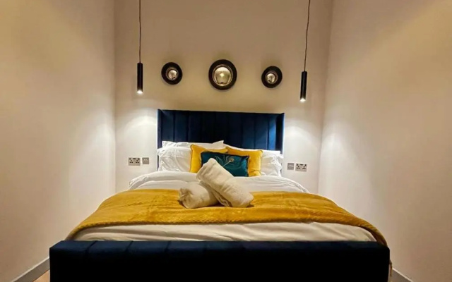 NEW - Luxury 1 bed Apt in West End