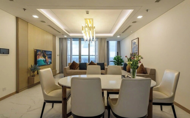 LANDMARK 81 Premier Residence