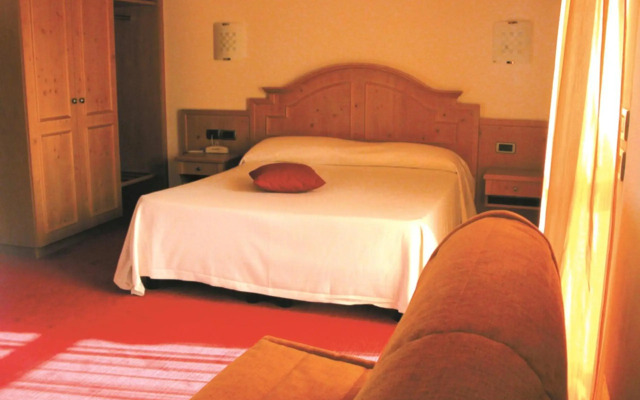 Nature Bio Hotel Elite