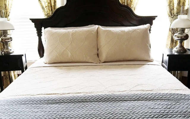 Baldwinsville B&B