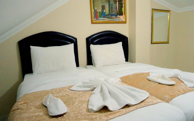 Tolga Hotel
