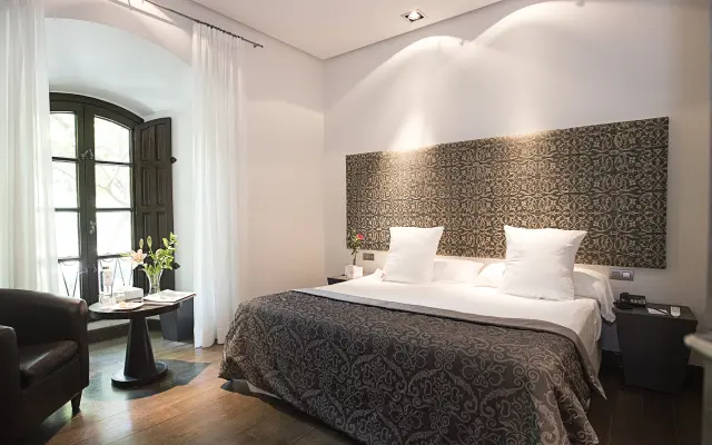 Hospes Palacio del Bailío, a Member of Design Hotels