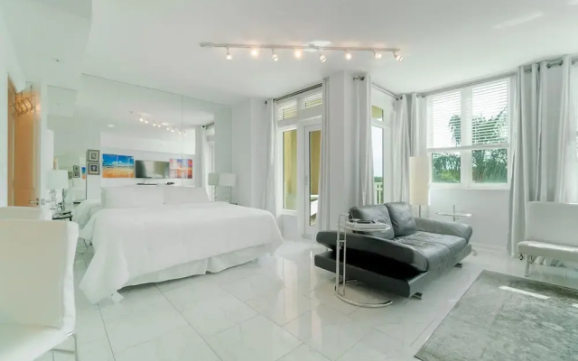 Casa Costa 308s Studio, Pools, Jacuzzi, Beach, Shops & Dog Friendly