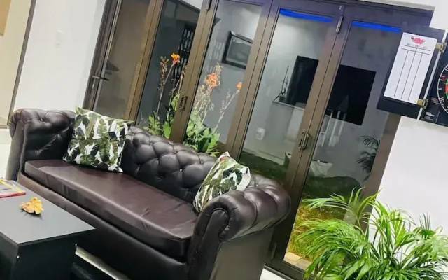 Airport Imperial Guest House