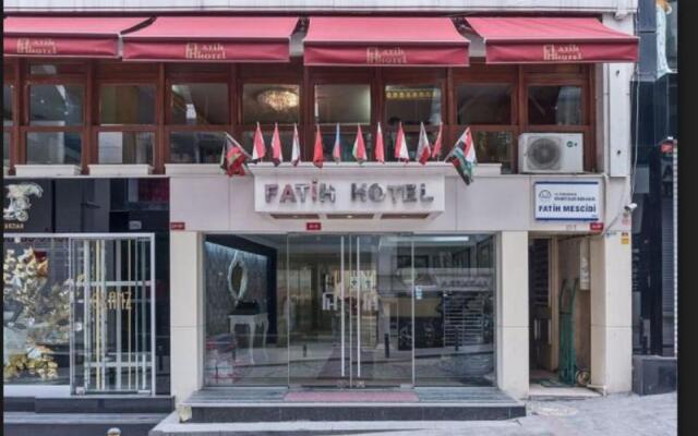 Fatih Hotel Corner вид на фасад
