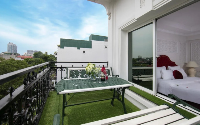 L'Heritage Hotel