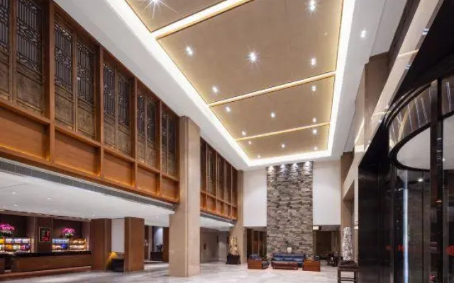 Mingyue Dongyi International Hotel