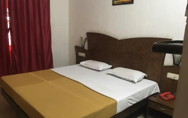 Hotel Ashoka Deluxe