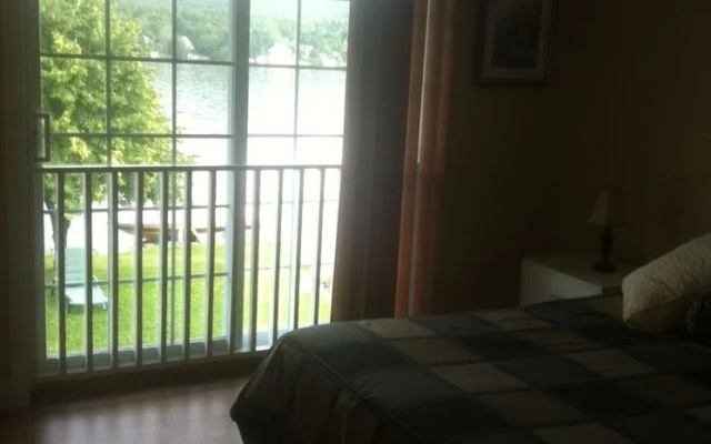 Chalet au Lac Trois-Saumons