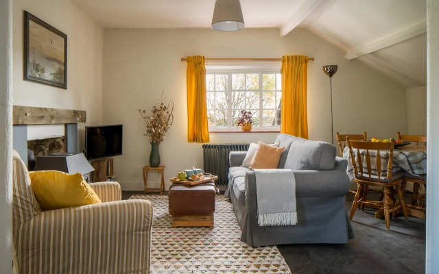The Stables - Charming 15th-century Rural Bolthole