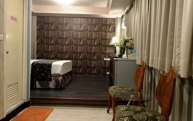 Guan Lun Hotel