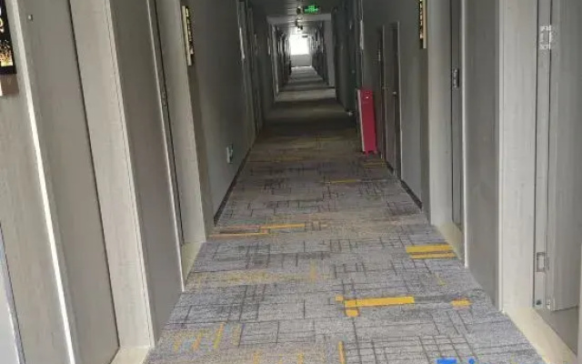 Guangzhou Baiyun Wanda Plaza Airport Road Branch