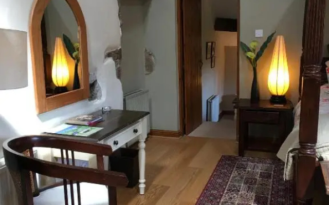 Love Cottage