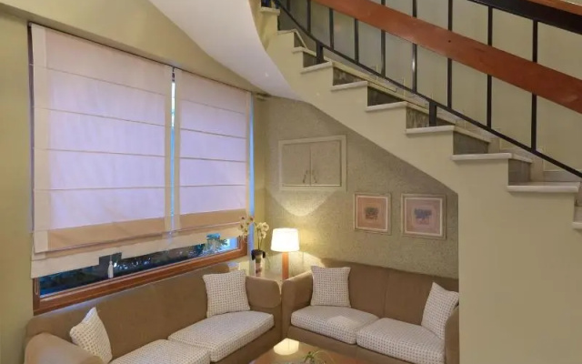 Anesis Hotel